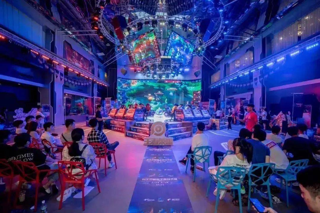 已不再只是 已不再只是