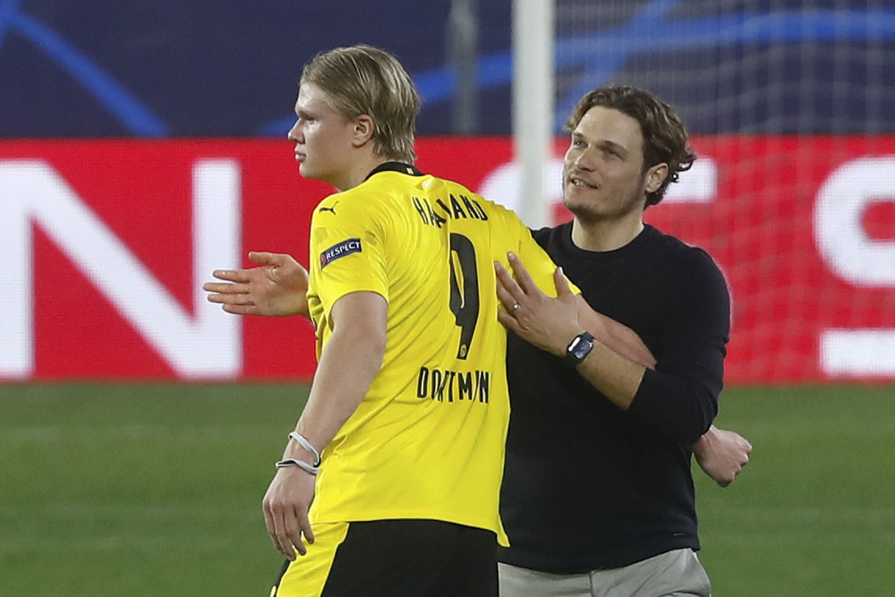 表现令人惊 表现令人惊