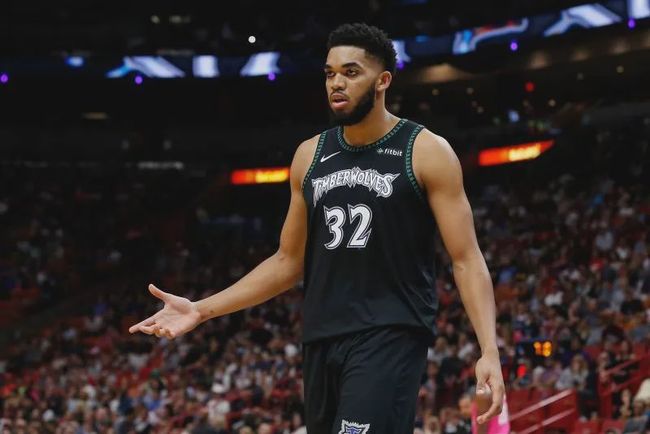 球队战略调 球队战略调