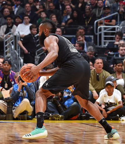 恰好是雄鹿 恰好是雄鹿